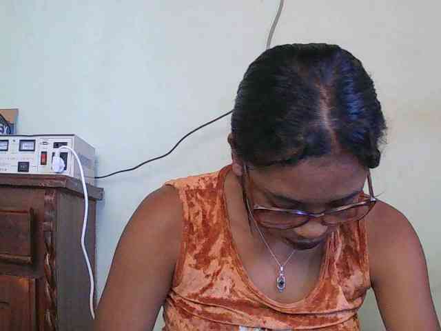 TriciaBella webcam