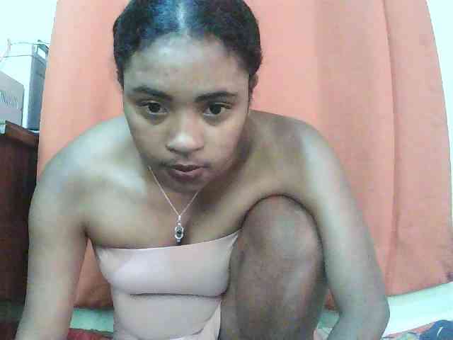 TriciaBella Live Webcam on BongaCams