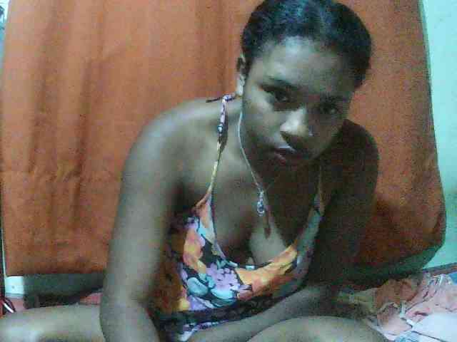 TriciaBella webcam
