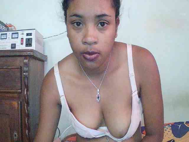 TriciaBella TriciaBella
