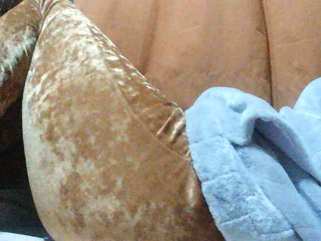 TriciaBella webcam