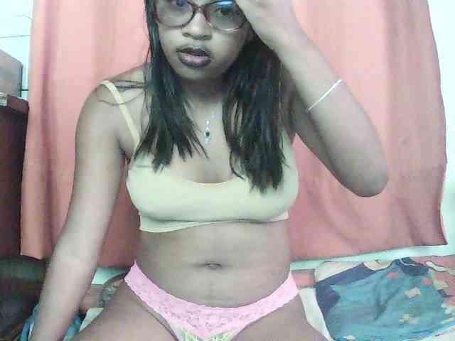 TriciaBella TriciaBella