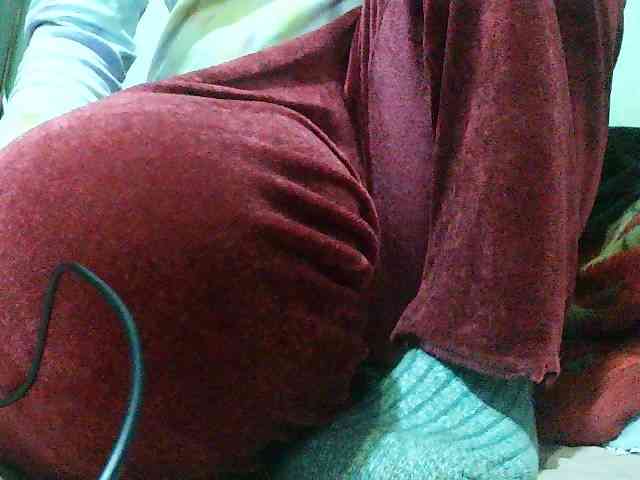 TriciaBella webcam