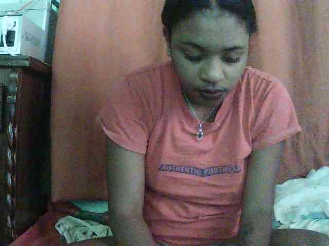 TriciaBella webcam