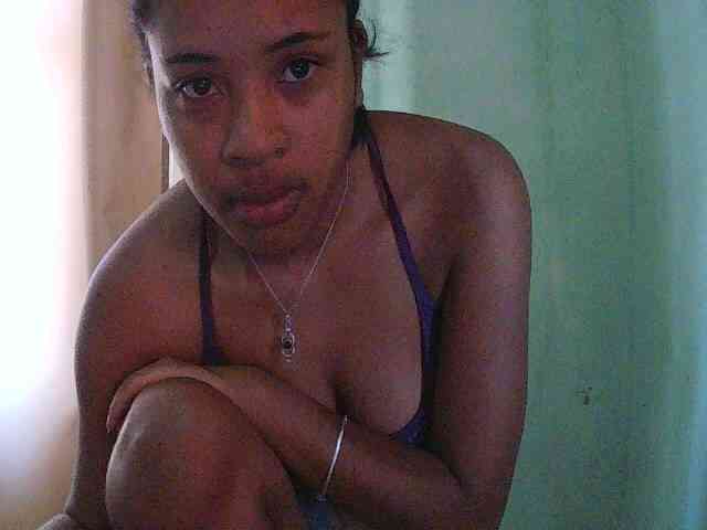TriciaBella webcam
