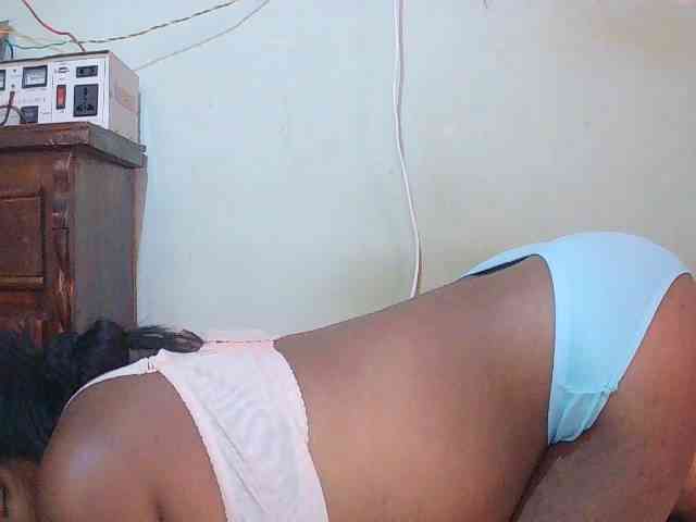 TriciaBella webcam