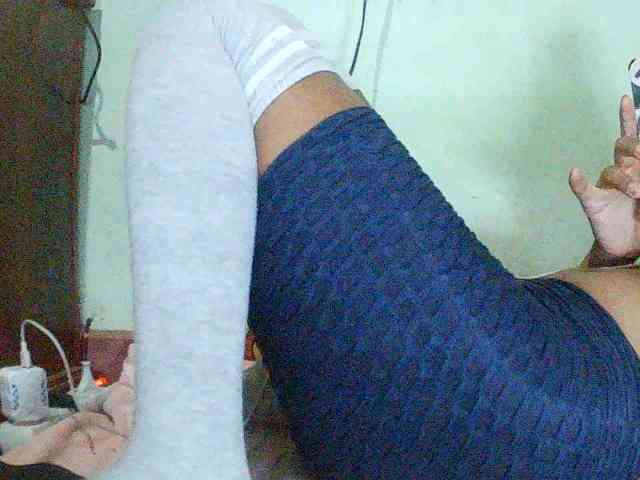 TriciaBella webcam