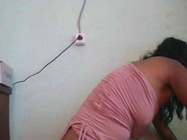 TriciaBella webcam