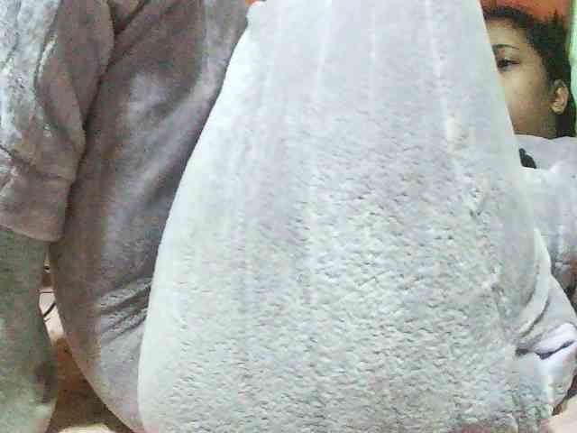 TriciaBella webcam