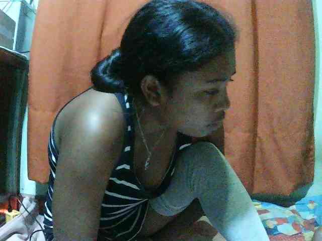TriciaBella webcam