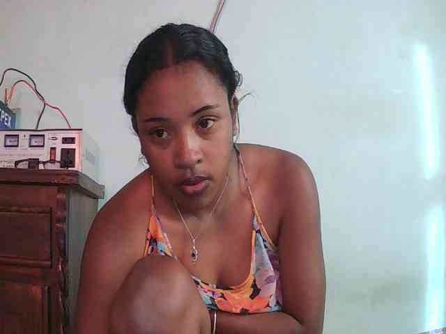 Model: TriciaBella