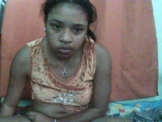 TriciaBella webcam