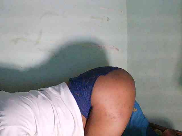 TriciaBella webcam