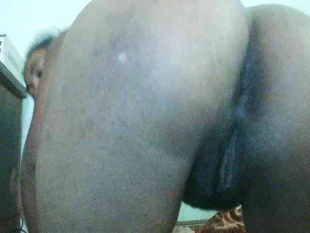 TriciaBella webcam