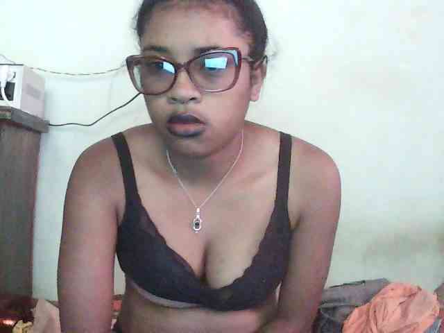 TriciaBella TriciaBella