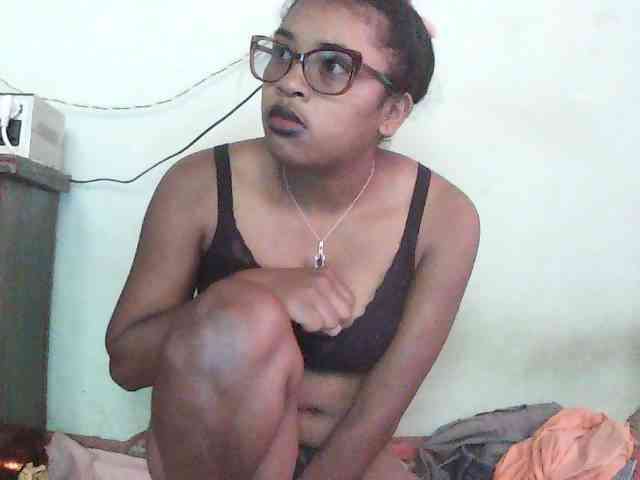 TriciaBella TriciaBella