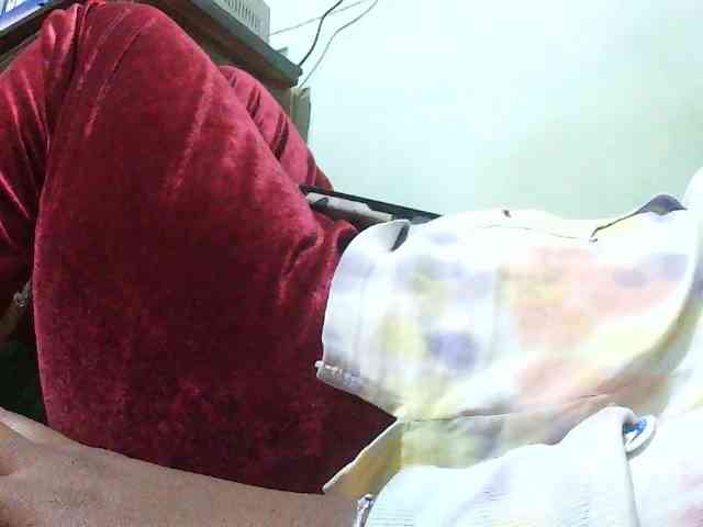 TriciaBella webcam