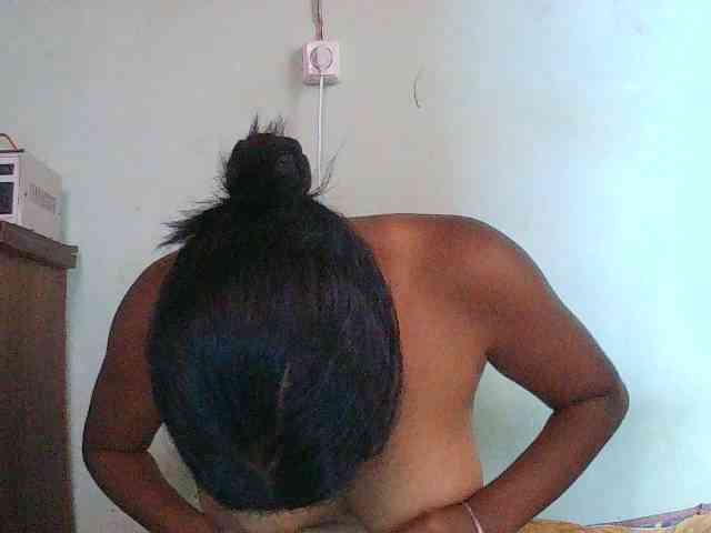 TriciaBella webcam