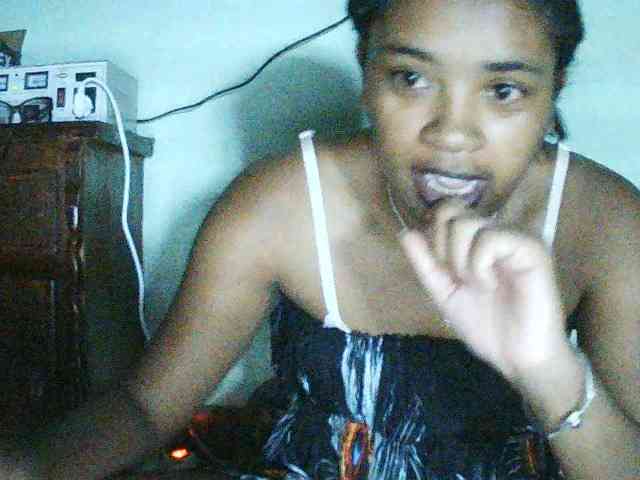 TriciaBella webcam