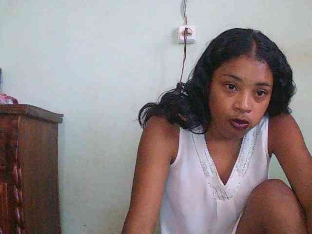 Modèle: TriciaBella