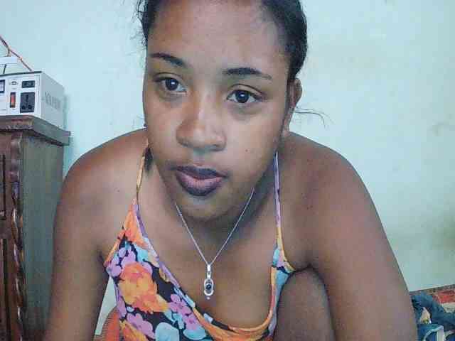 Modèle: TriciaBella