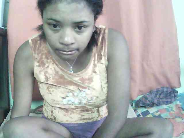 TriciaBella webcam