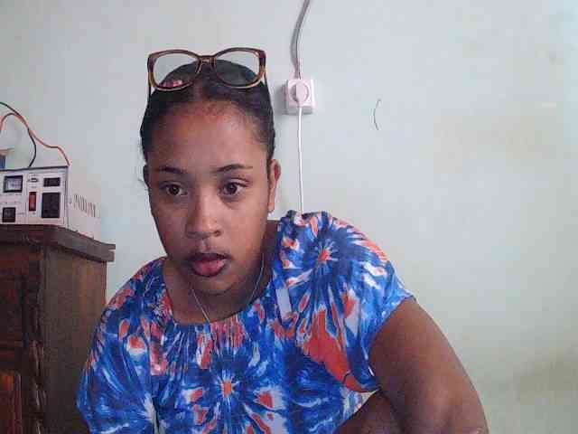 TriciaBella webcam