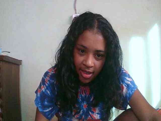 Modèle: TriciaBella