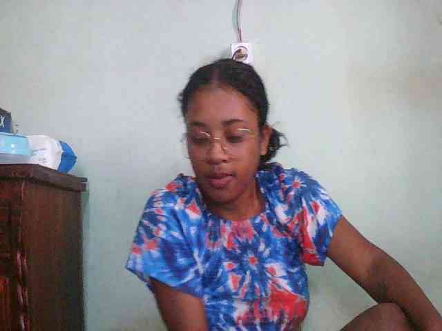 Modèle: TriciaBella