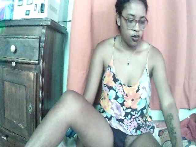 TriciaBella TriciaBella
