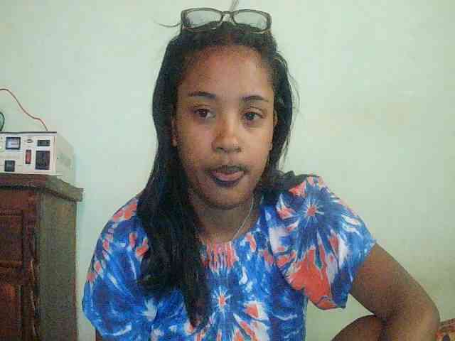 TriciaBella webcam