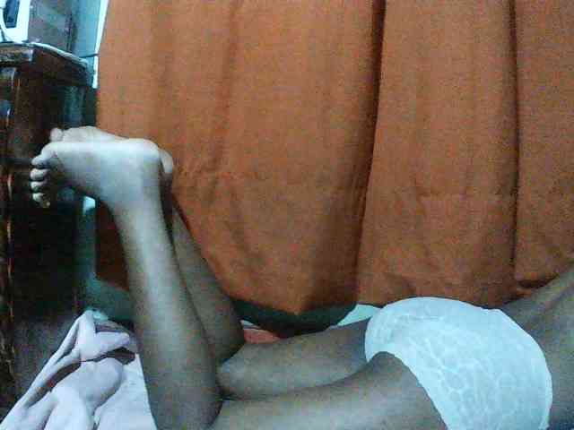 TriciaBella webcam