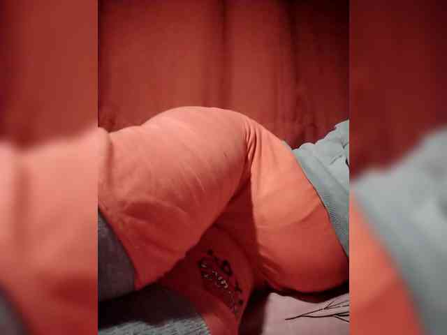 TriciaBella webcam