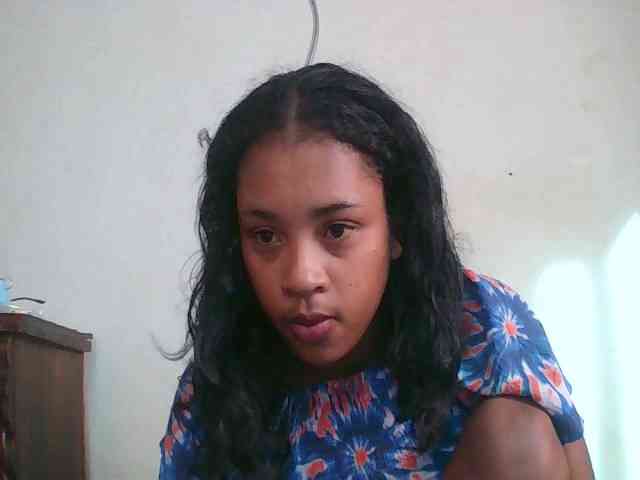 Modèle: TriciaBella