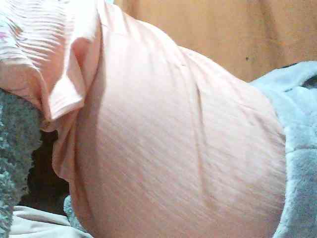 TriciaBella webcam