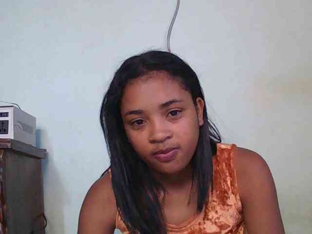 TriciaBella webcam