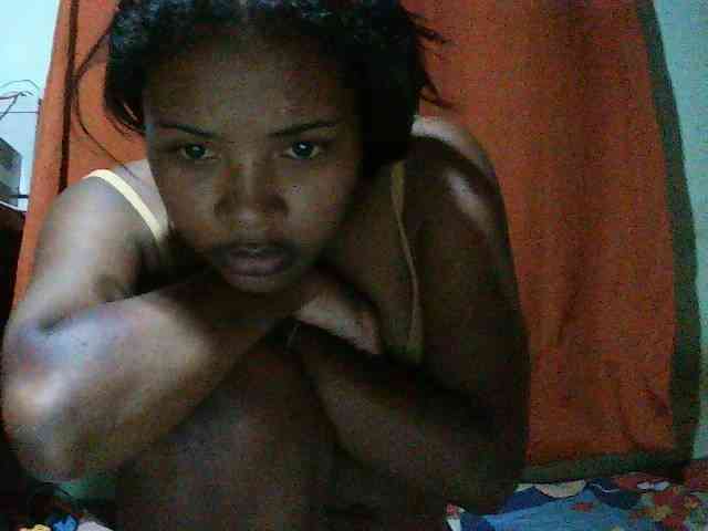 TriciaBella webcam