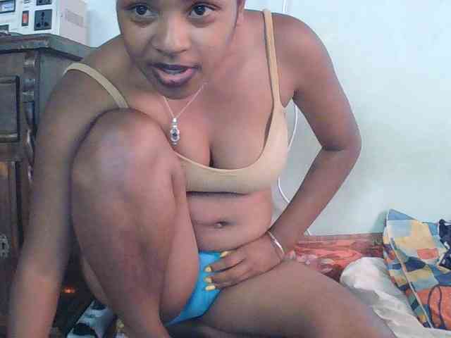 TriciaBella TriciaBella
