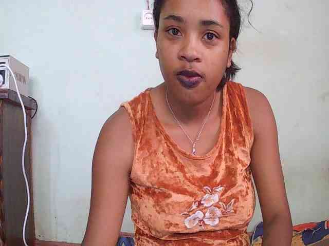 TriciaBella Live Webcam on BongaCams