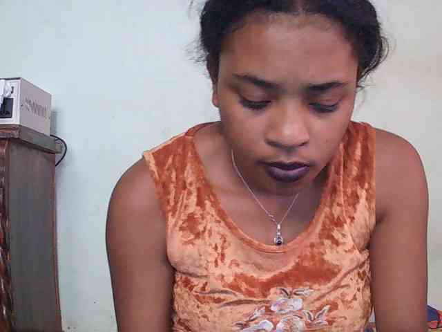 TriciaBella Live Webcam on BongaCams