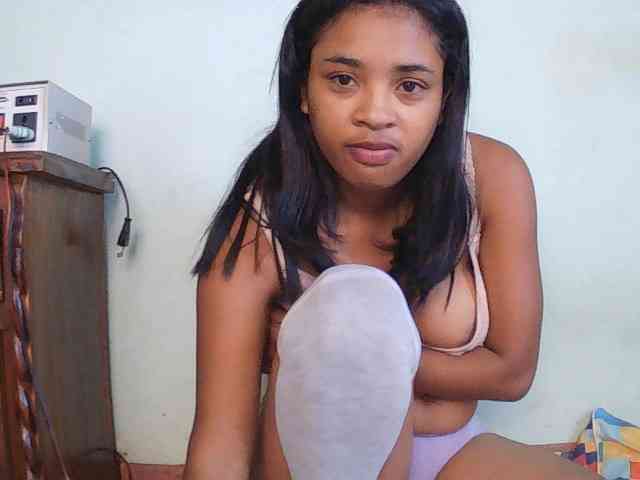 TriciaBella webcam