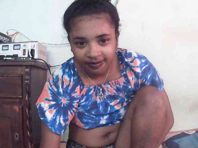 TriciaBella webcam