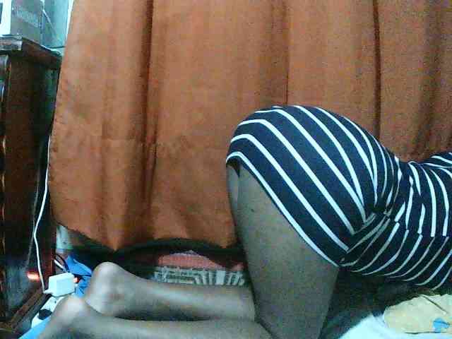 TriciaBella webcam