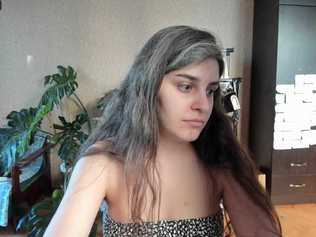 Roselina live cam on BongaCams