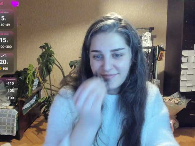 Roselina live cam on BongaCams