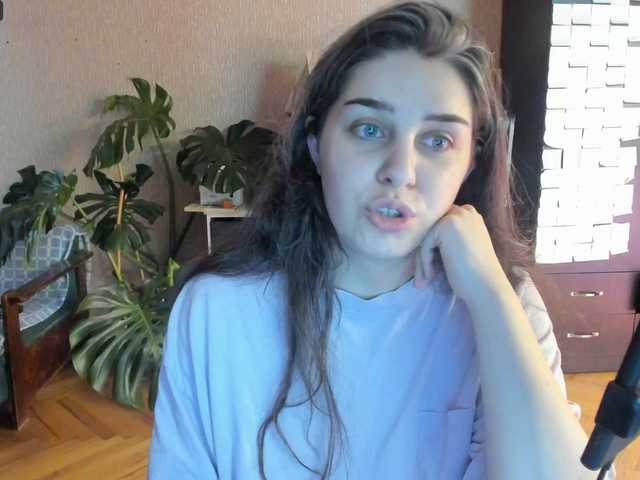 Roselina live cam on BongaCams