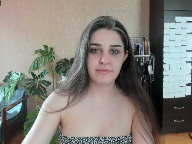 Roselina live webcam show