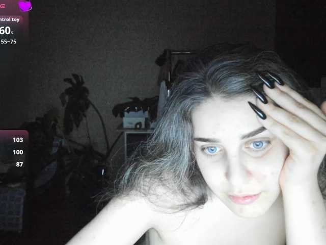 Roselina live cam on BongaCams