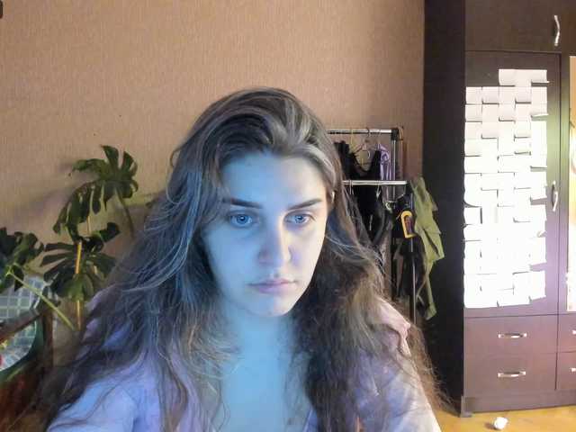 Roselina live cam on BongaCams
