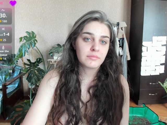 Roselina live cam on BongaCams